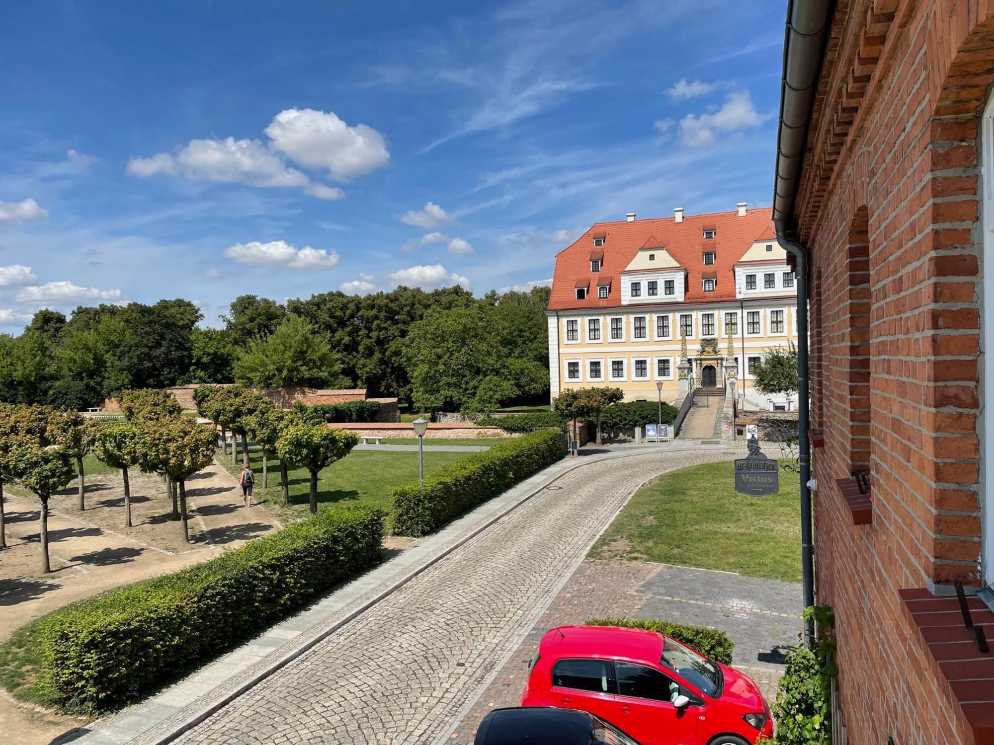 Appartments Zur Schlosswache デーリッチュ エクステリア 写真